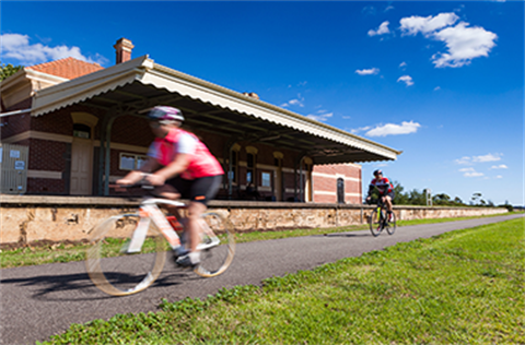 Koroit Rail Trail 380x250px.png