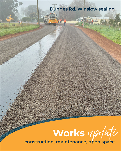 Road sealing on Dunnes Rd Winslow